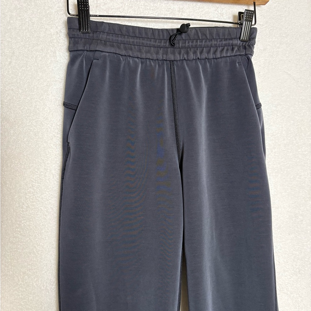 Lululemon Softstreme High-Rise Pant - Picture 6 of 6